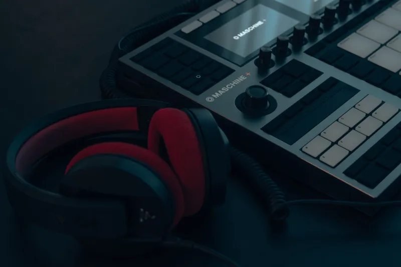 Stuck in Your Head on Purpose: How Indie Producers Are Engineering Hooks That Hit Like Classic Jingles